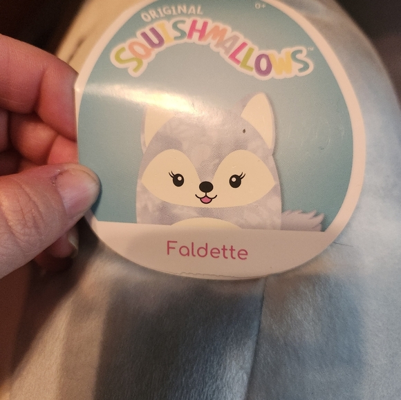 Lot of 3 squishmallows, Faldette, Petula,Archie - Picture 11 of 12